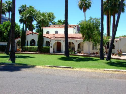 Maricopa Manor B&B Inn Phoenix Bagian luar foto